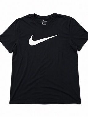 Nike Men's Black Tee with white swoosh size L